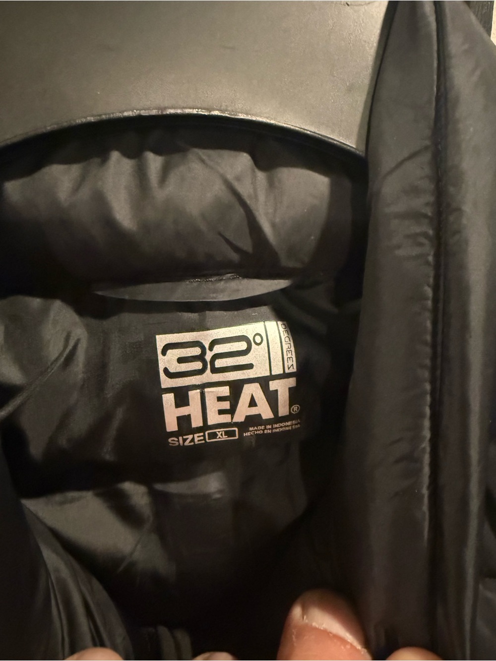32 Degrees Women’s Black Quilted Puffer Vest (G2) - Picture 3 of 5